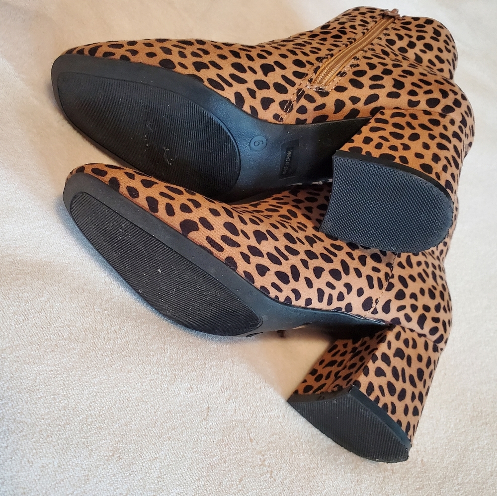 Leopard Print Booties - Picture 3 of 3